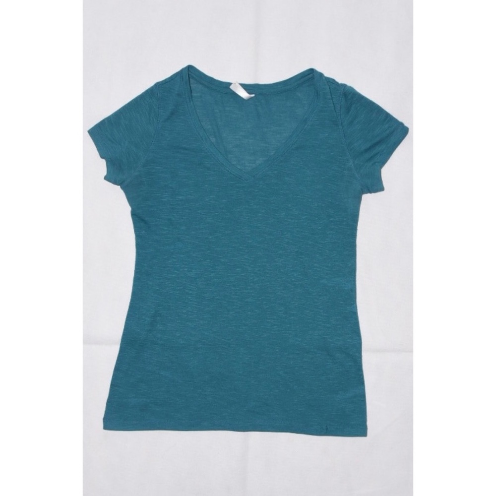 Blue v neck shirt love culture ( 🔴LAST CHANCE)